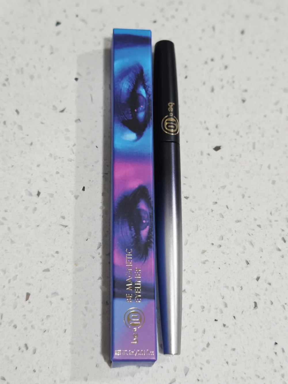 Be A 10 ~BE MAGNETIC Metallic Liquid Eyeliner Pen Black
